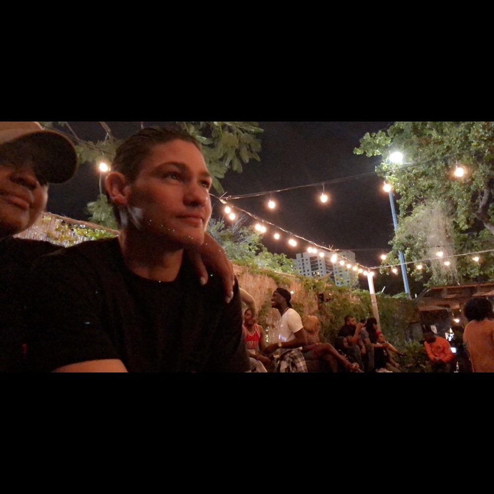 Meet your Posher, Raymond